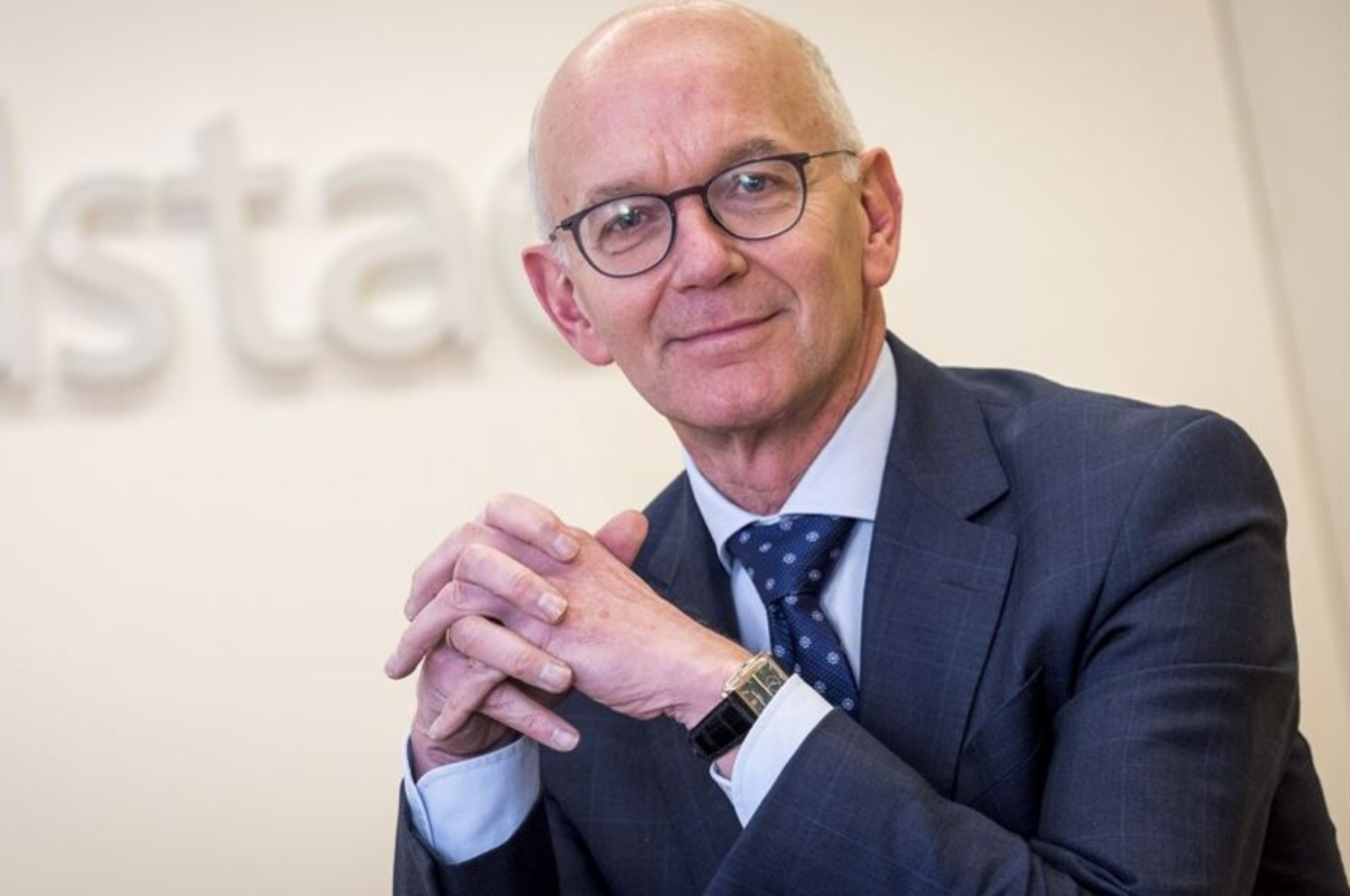 CEO, Jacques van den Broek